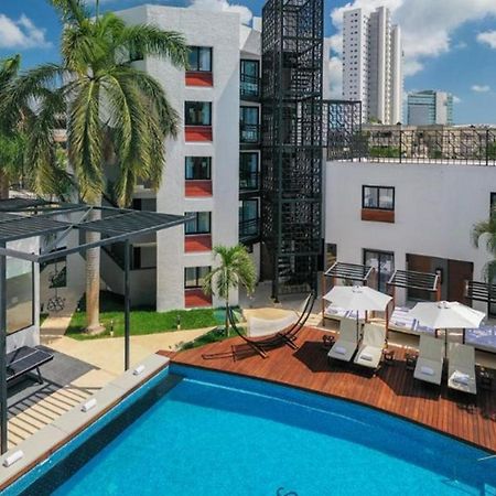 Seven Boutique Apartments Cancun Exterior photo