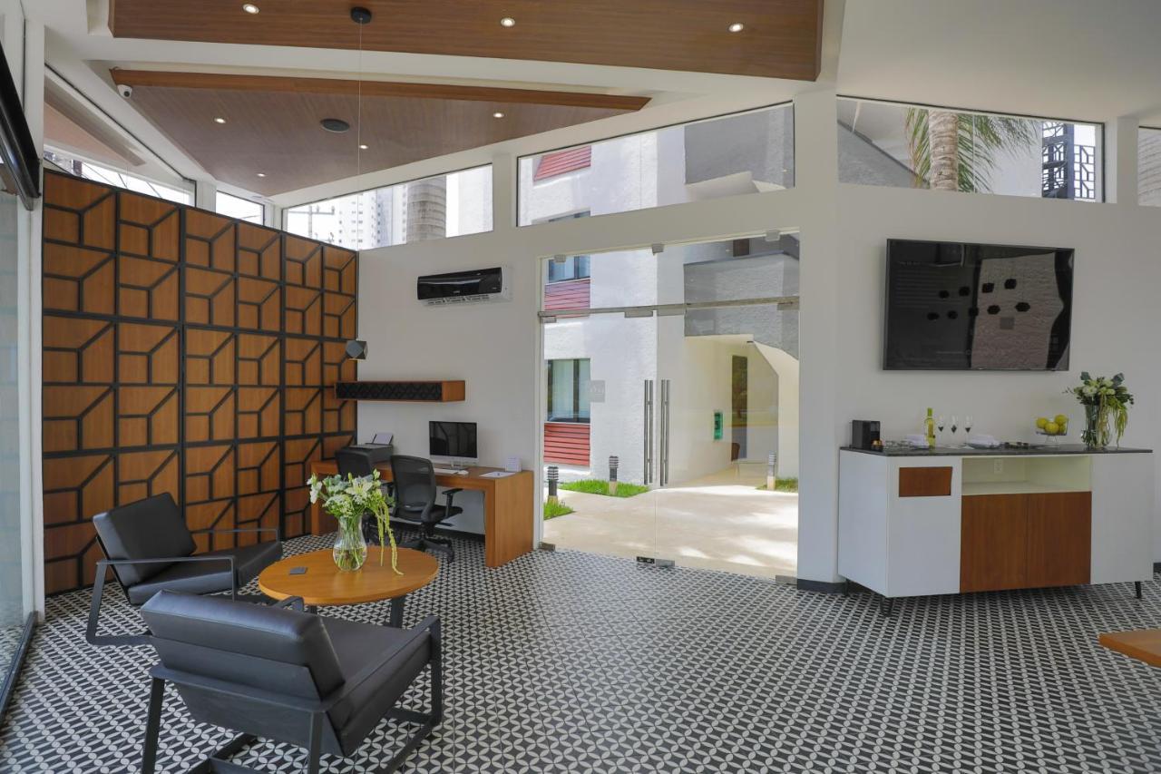 Seven Boutique Apartments Cancun Exterior photo
