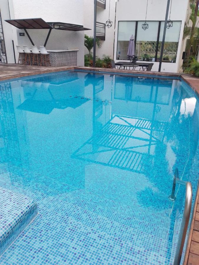 Seven Boutique Apartments Cancun Exterior photo
