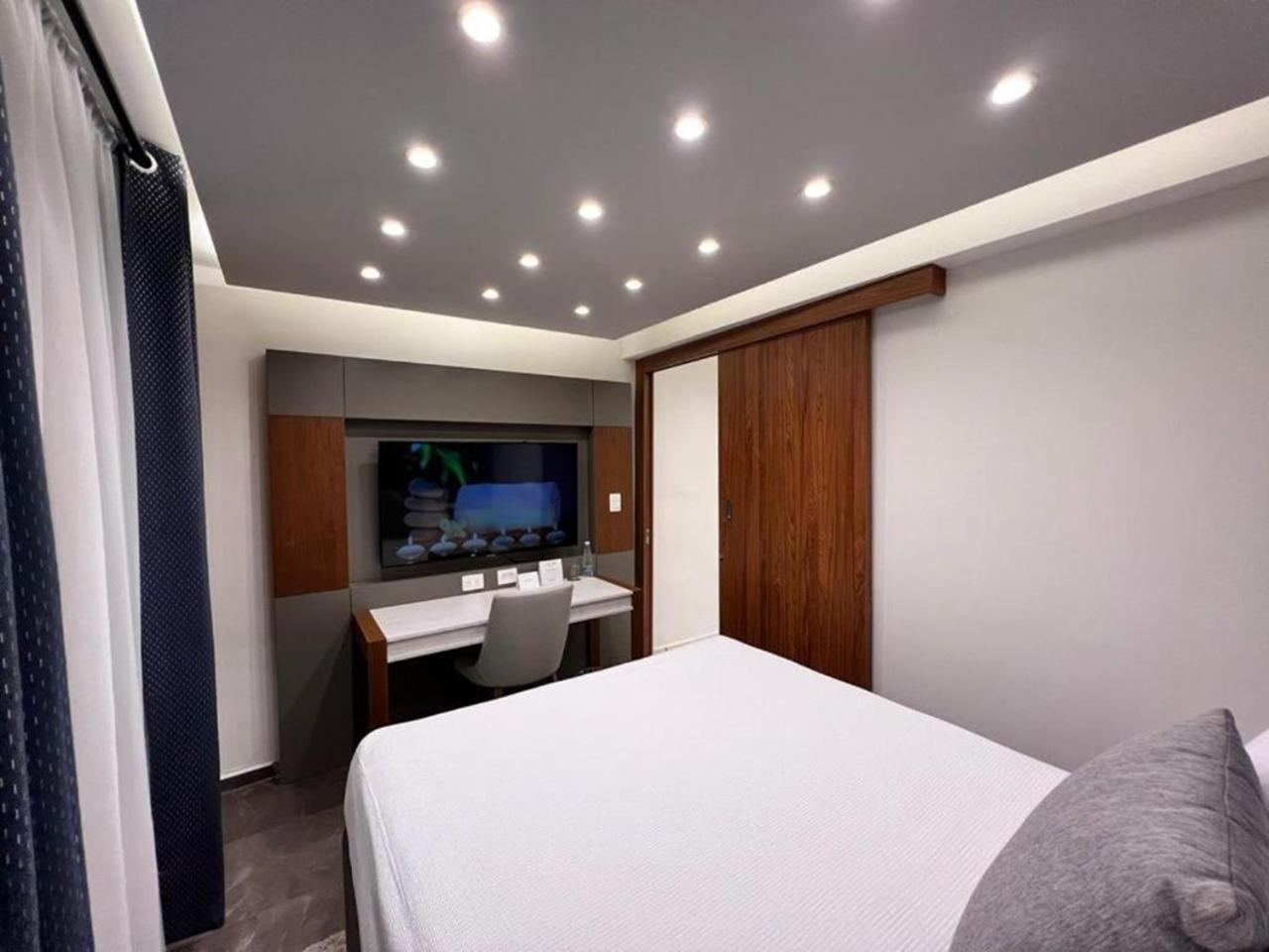 Seven Boutique Apartments Cancun Exterior photo