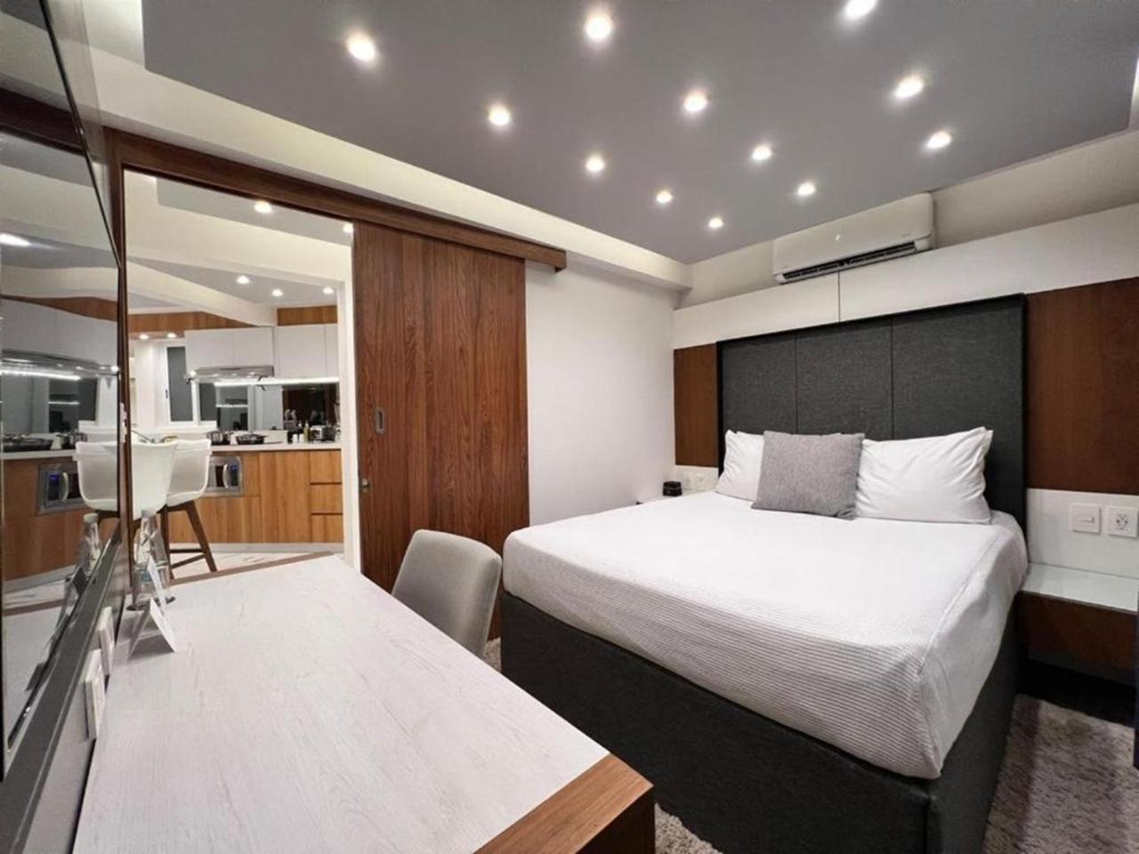 Seven Boutique Apartments Cancun Exterior photo