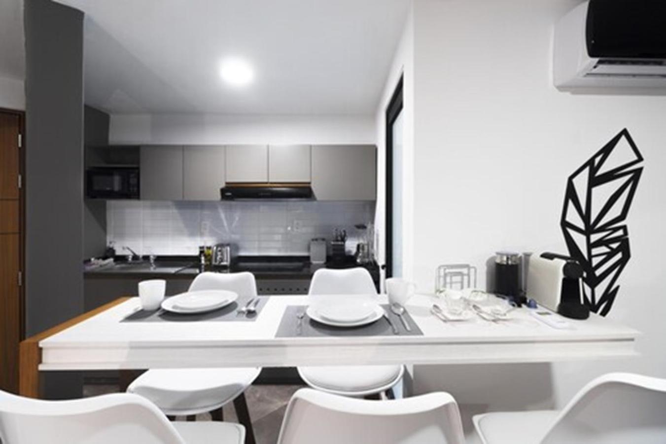 Seven Boutique Apartments Cancun Exterior photo